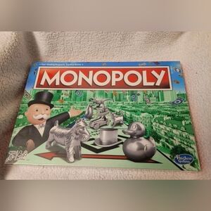 Monopoly Board Game Hasbro *sealed New
